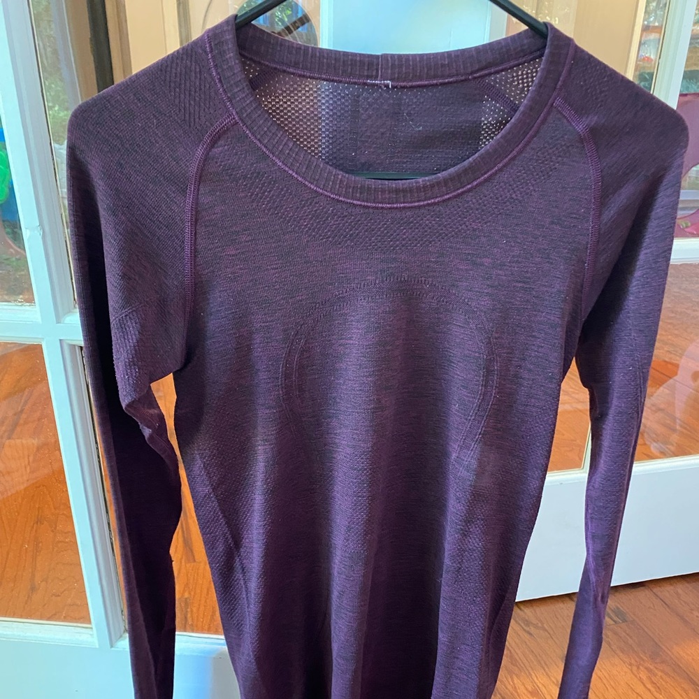 Lululemon swiftly tech long sleeve